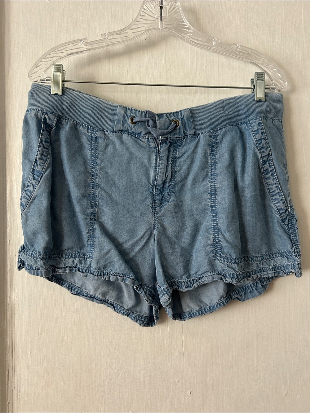 a.n.a Light Blue Drawstring Casual Women's Shorts